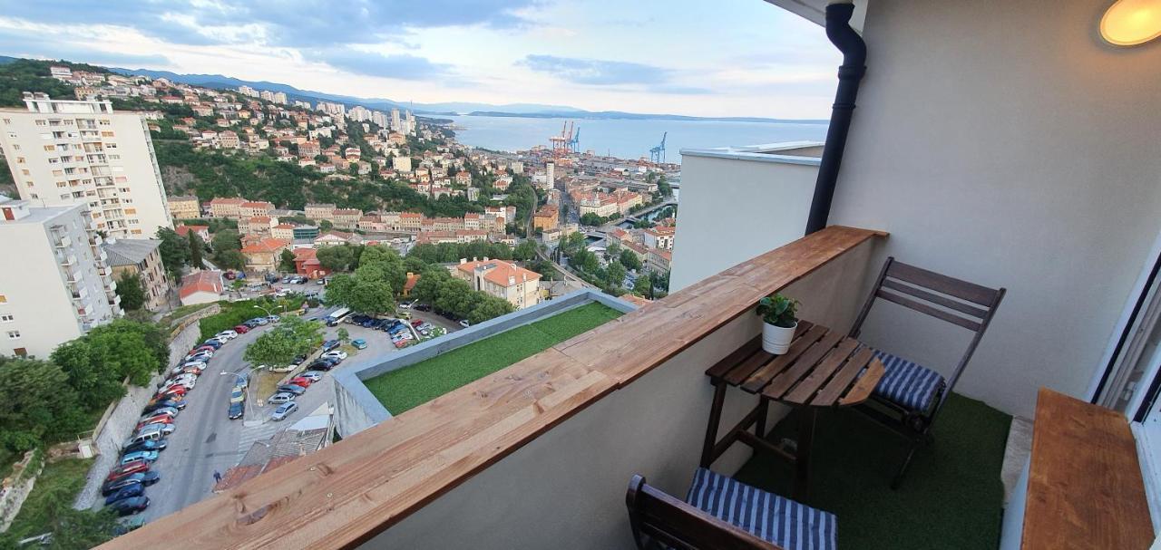 City Lights Penthouse Рийека Екстериор снимка