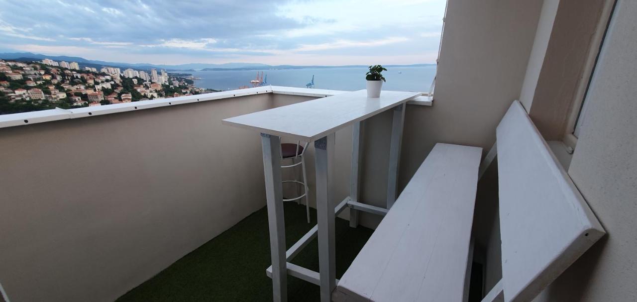 City Lights Penthouse Рийека Екстериор снимка